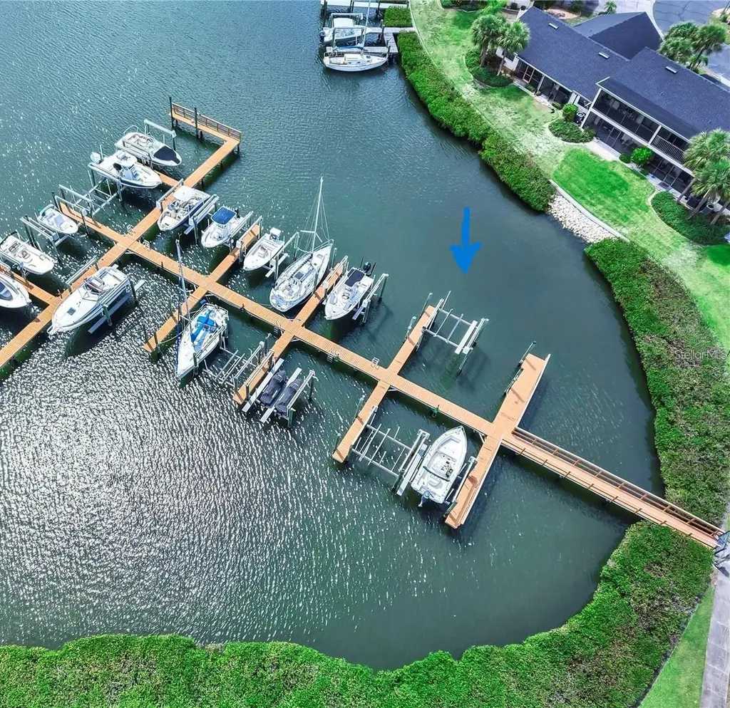 644 Yardarm Drive Apollo Beach FL 33572