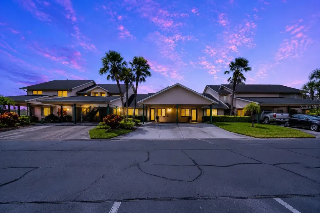 644 Yardarm Drive Apollo Beach FL 33572