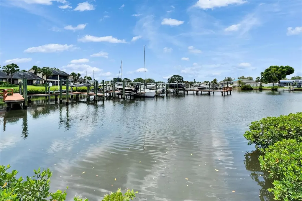 644 Yardarm Drive Apollo Beach FL 33572