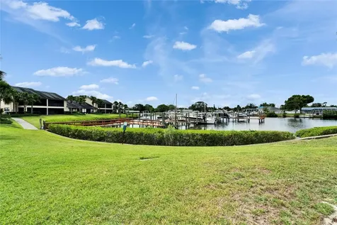 644 Yardarm Drive Apollo Beach FL 33572