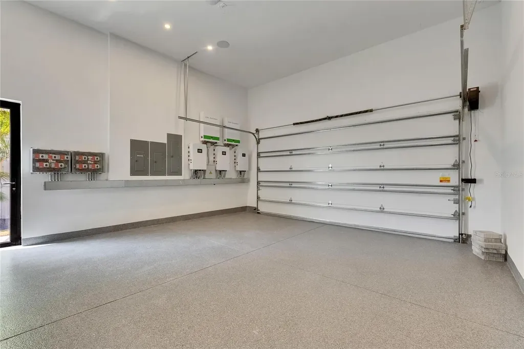 6526 Simone Shores Circle Apollo Beach FL 33572