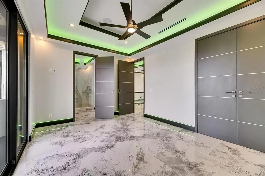 6526 Simone Shores Circle Apollo Beach FL 33572