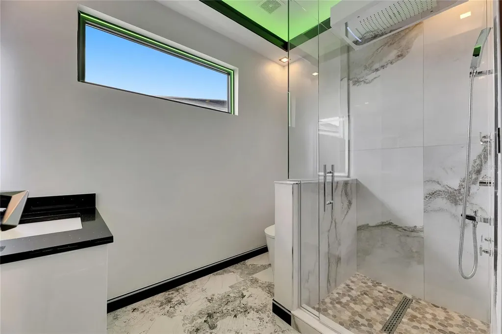 6526 Simone Shores Circle Apollo Beach FL 33572