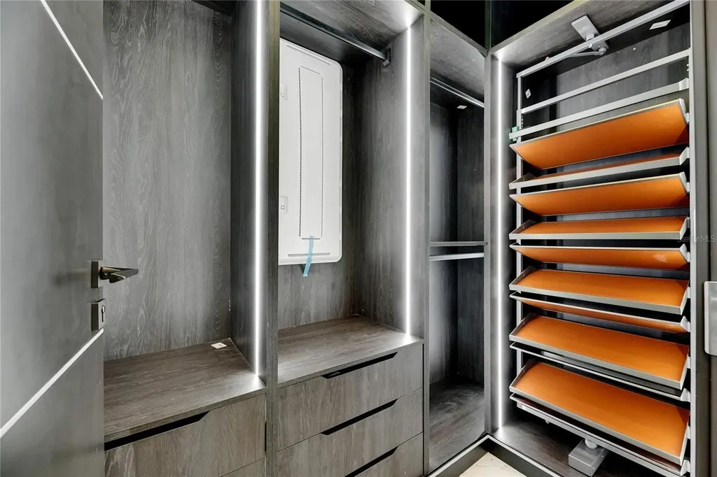 6526 Simone Shores Circle Apollo Beach FL 33572