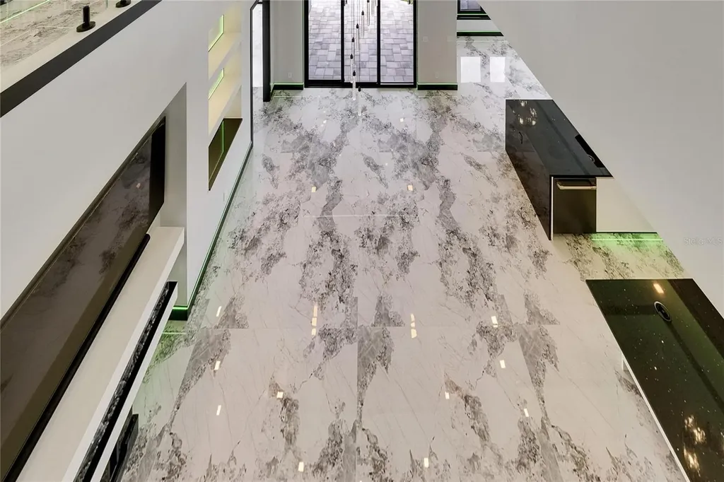 6526 Simone Shores Circle Apollo Beach FL 33572