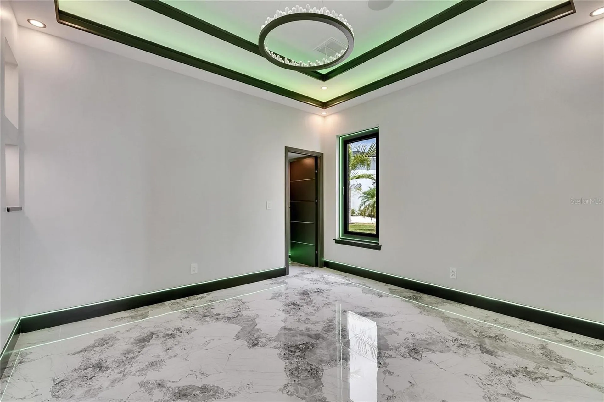 6526 Simone Shores Circle Apollo Beach FL 33572