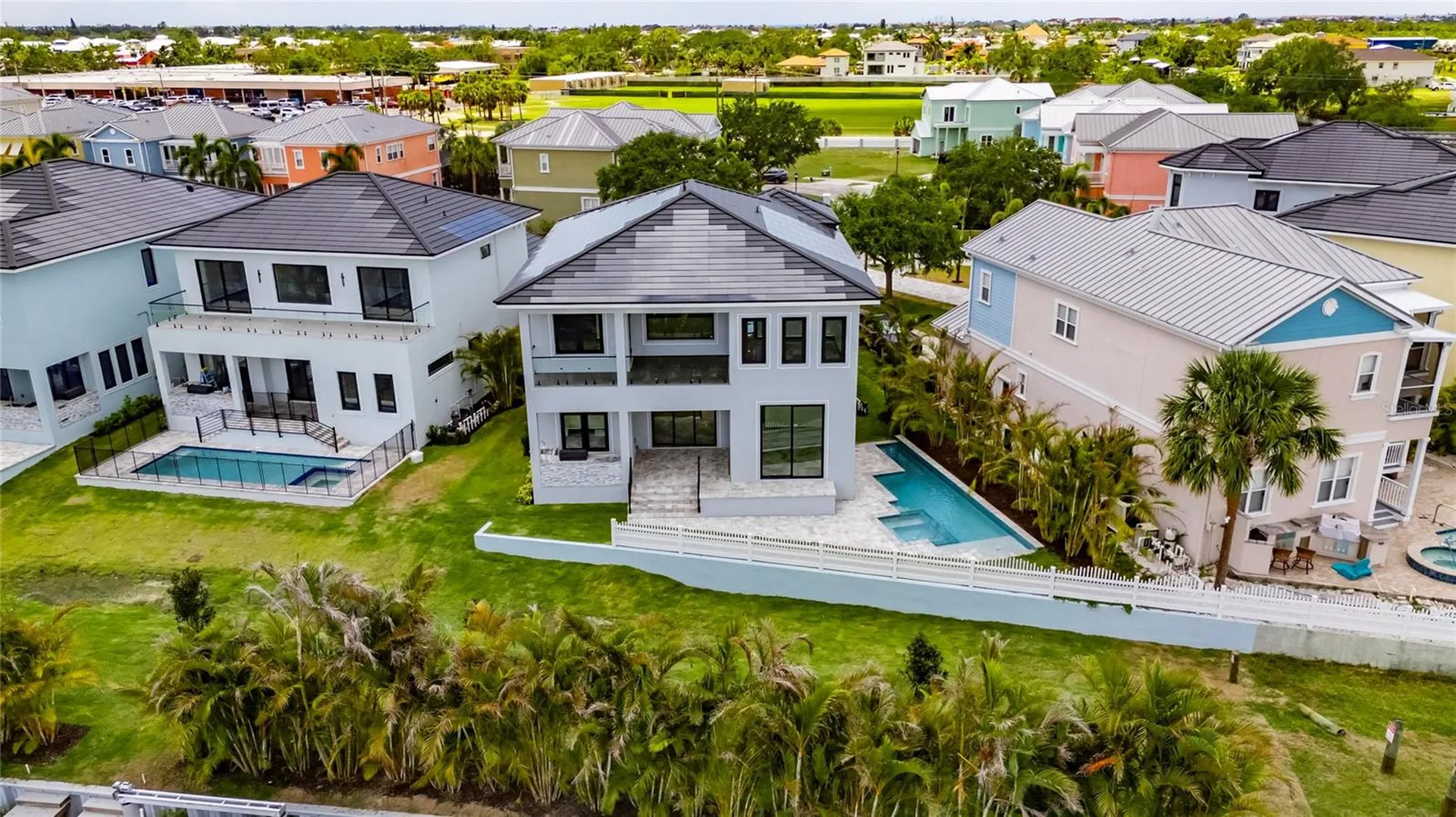 6526 Simone Shores Circle Apollo Beach FL 33572