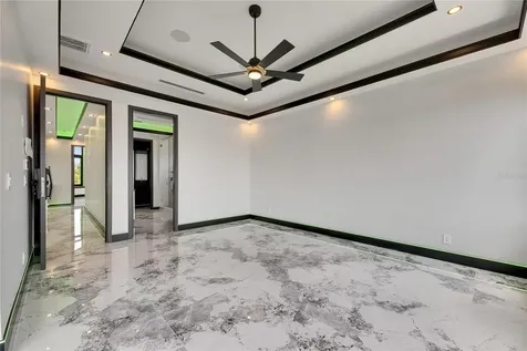 6526 Simone Shores Circle Apollo Beach FL 33572