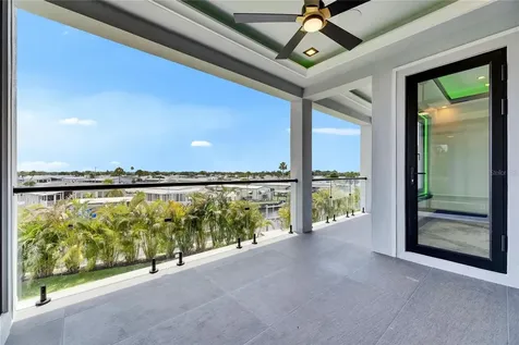 6526 Simone Shores Circle Apollo Beach FL 33572