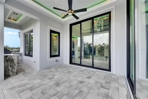 6526 Simone Shores Circle Apollo Beach FL 33572