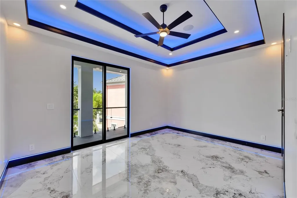 6520 Simone Shores Circle Apollo Beach FL 33572