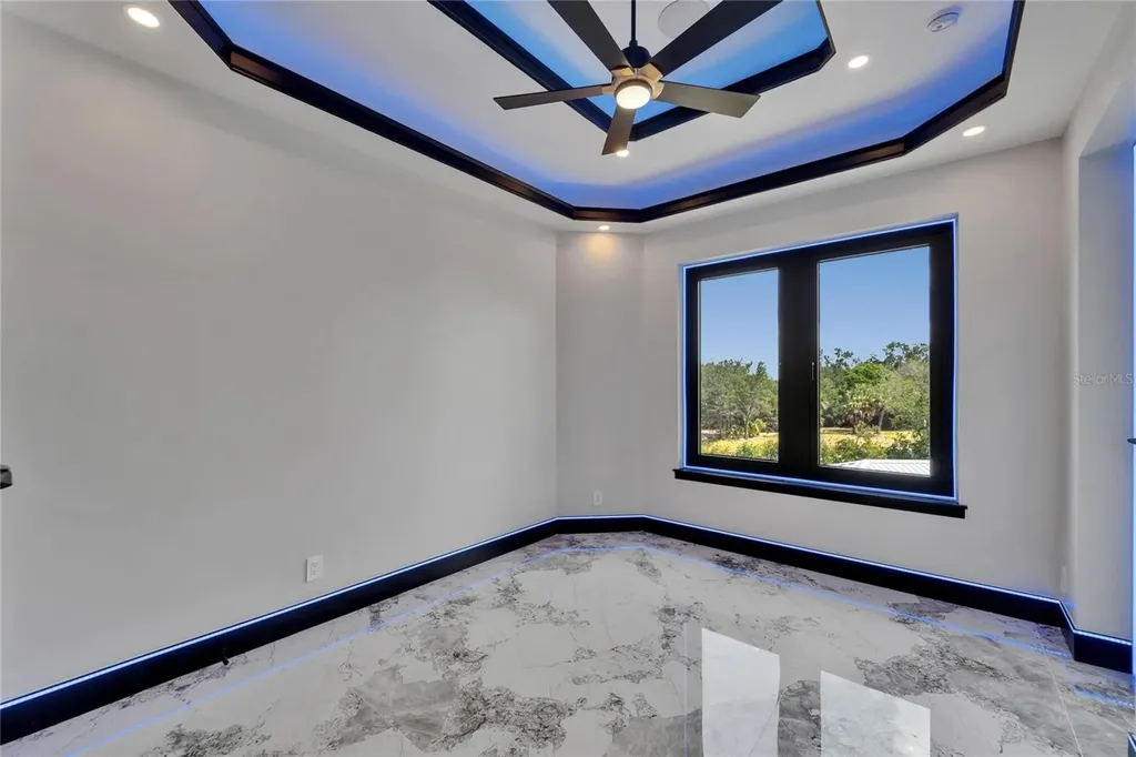 6520 Simone Shores Circle Apollo Beach FL 33572