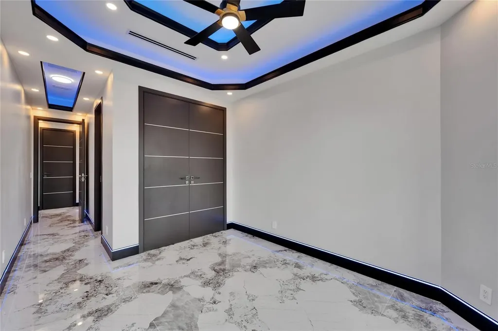 6520 Simone Shores Circle Apollo Beach FL 33572