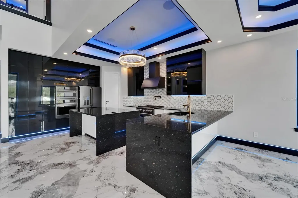 6520 Simone Shores Circle Apollo Beach FL 33572