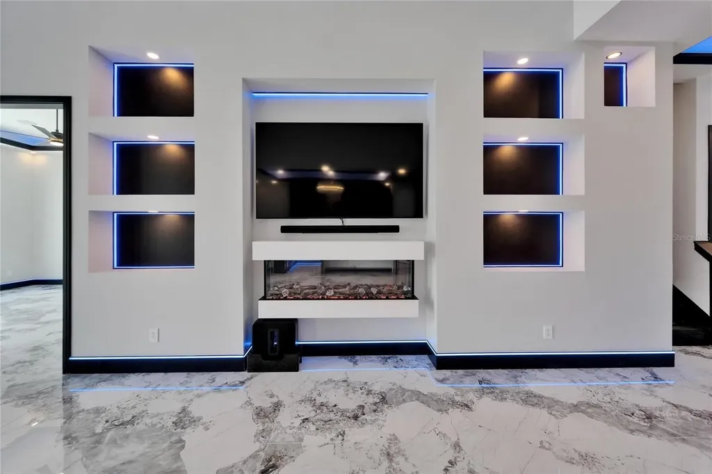 6520 Simone Shores Circle Apollo Beach FL 33572