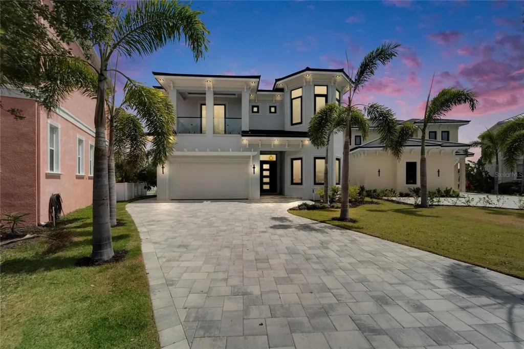 6520 Simone Shores Circle Apollo Beach FL 33572