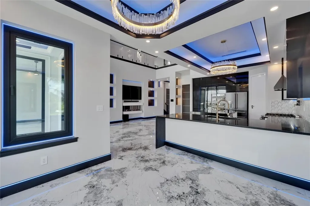 6520 Simone Shores Circle Apollo Beach FL 33572