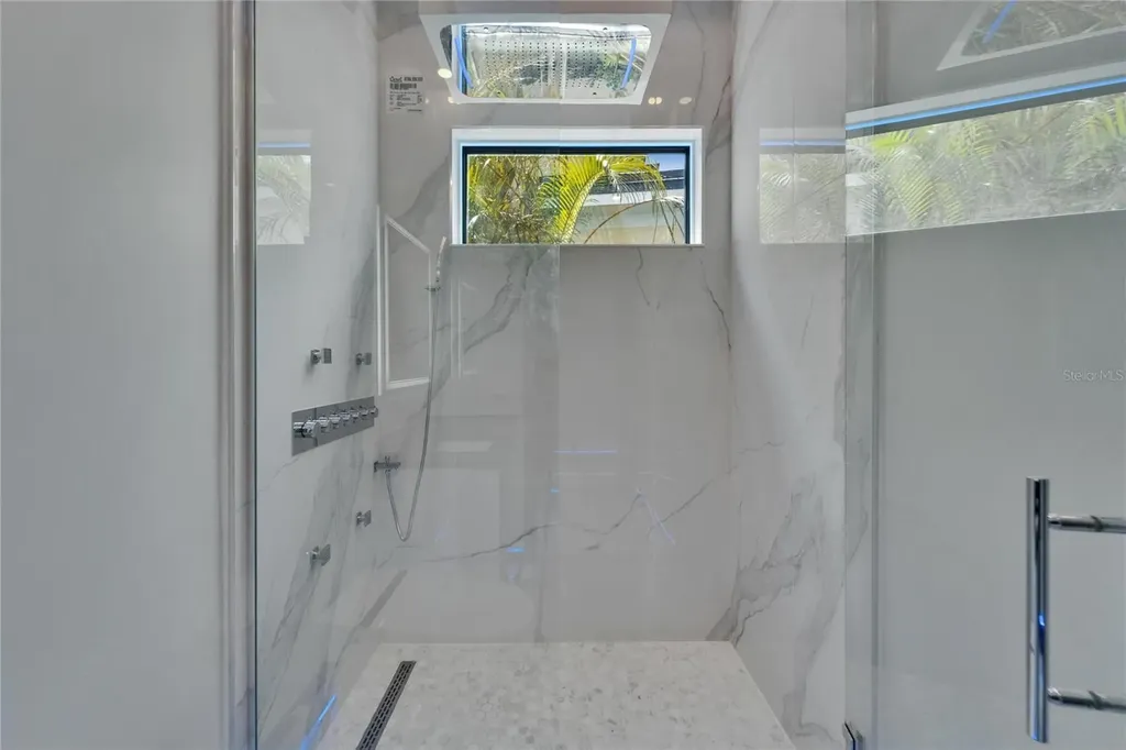 6520 Simone Shores Circle Apollo Beach FL 33572