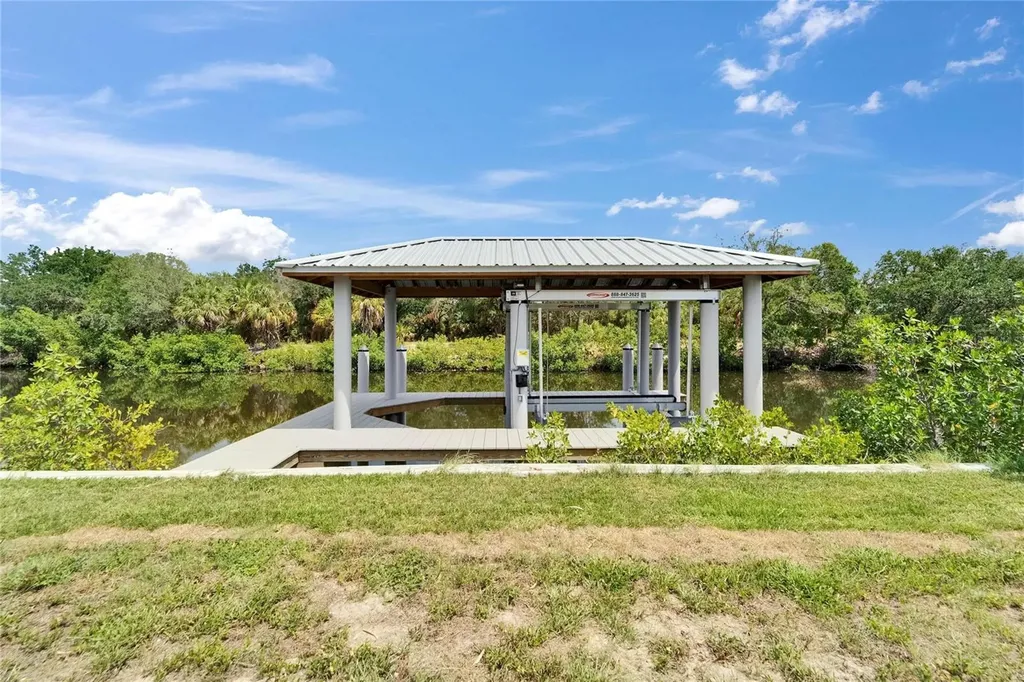 6520 Simone Shores Circle Apollo Beach FL 33572