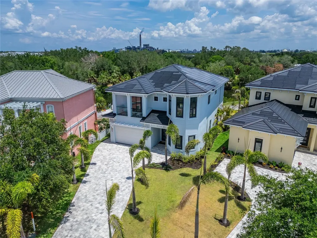 6520 Simone Shores Circle Apollo Beach FL 33572