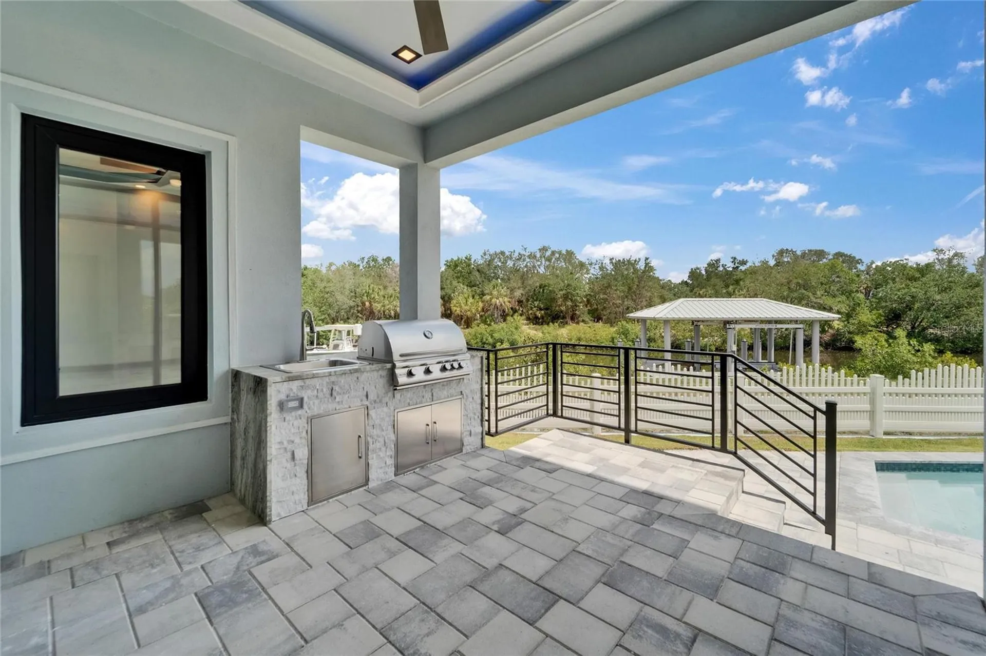 6520 Simone Shores Circle Apollo Beach FL 33572
