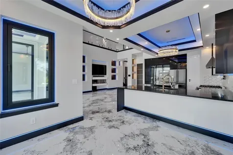 6520 Simone Shores Circle Apollo Beach FL 33572