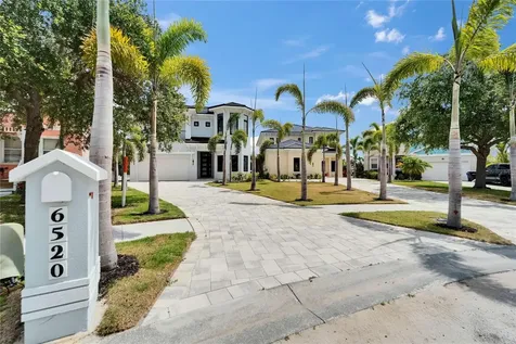 6520 Simone Shores Circle Apollo Beach FL 33572