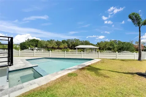6520 Simone Shores Circle Apollo Beach FL 33572