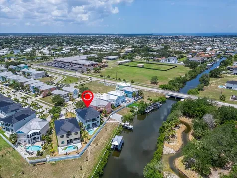 6520 Simone Shores Circle Apollo Beach FL 33572