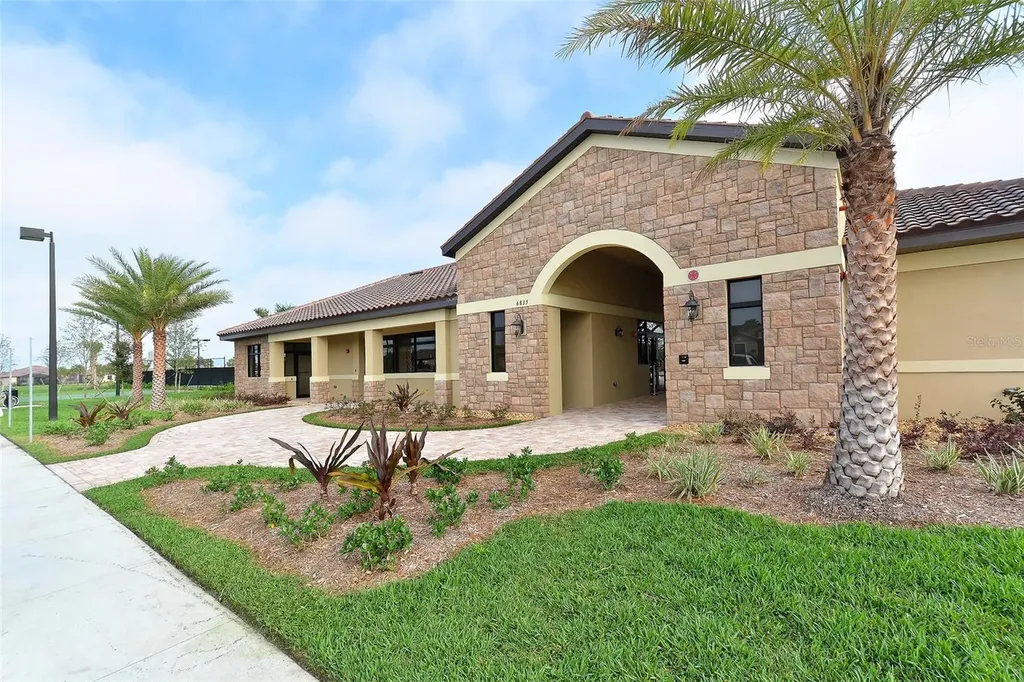 7803 Grand Estuary Trail Bradenton FL 34212