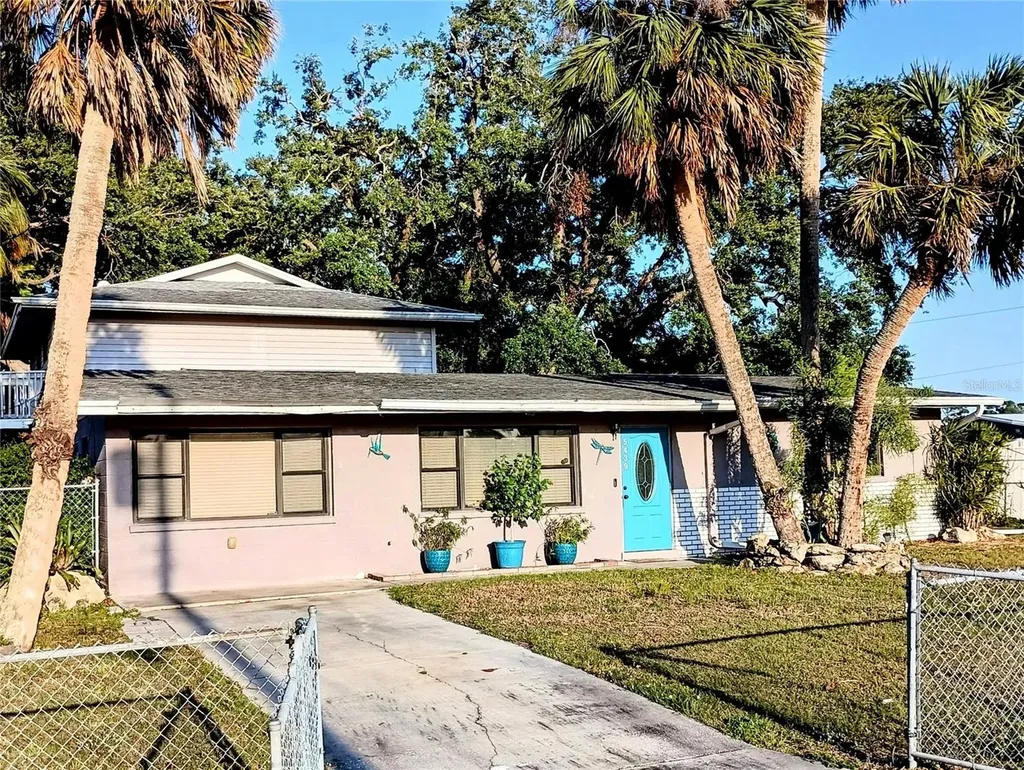 5439 3rd Street E Bradenton FL 34203