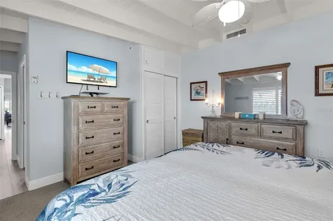 8 Sadowski Causeway Key Colony Beach FL 33051