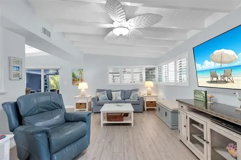 8 Sadowski Causeway Key Colony Beach FL 33051