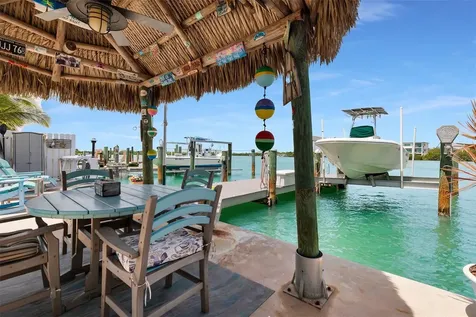 8 Sadowski Causeway Key Colony Beach FL 33051
