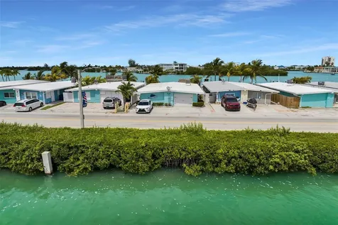 8 Sadowski Causeway Key Colony Beach FL 33051
