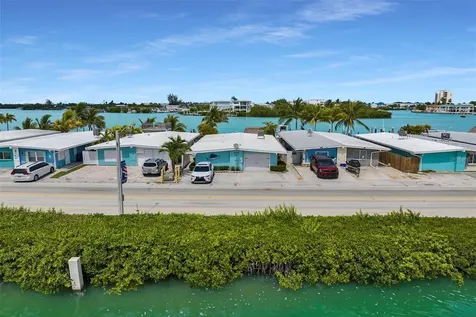 8 Sadowski Causeway Key Colony Beach FL 33051