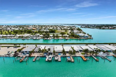 8 Sadowski Causeway Key Colony Beach FL 33051
