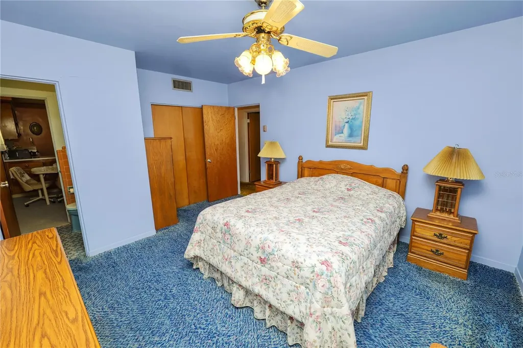 111 E Orange Street Davenport FL 33837