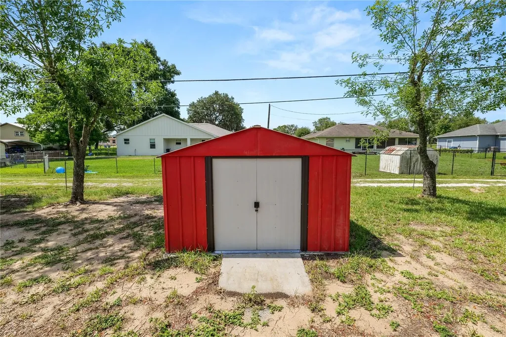 111 E Orange Street Davenport FL 33837