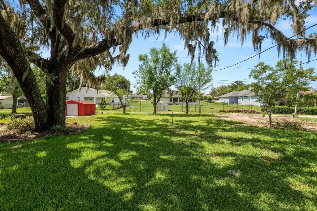 111 E Orange Street Davenport FL 33837