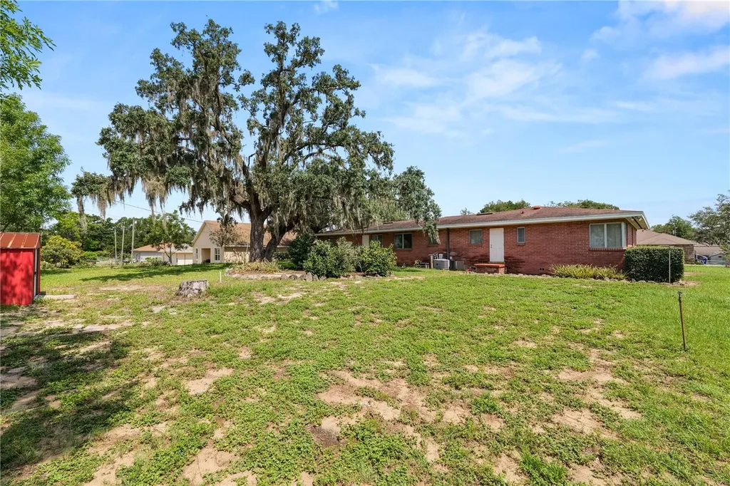 111 E Orange Street Davenport FL 33837