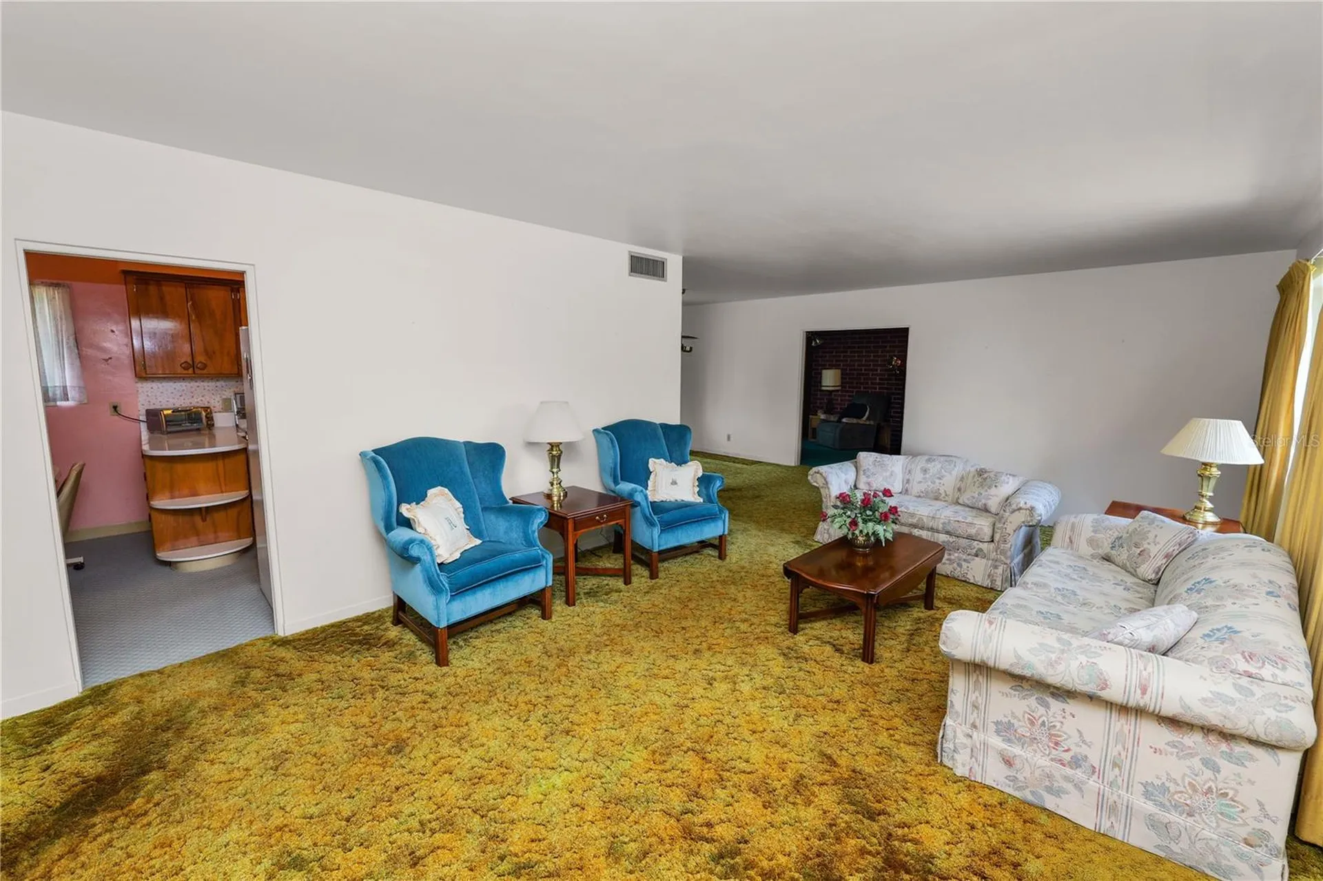 111 E Orange Street Davenport FL 33837