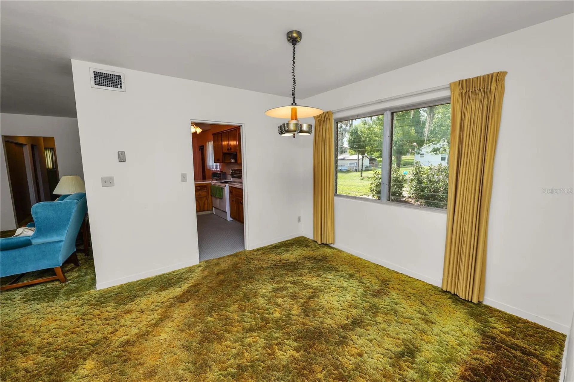 111 E Orange Street Davenport FL 33837