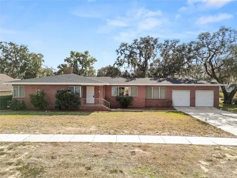 111 E Orange Street Davenport FL 33837