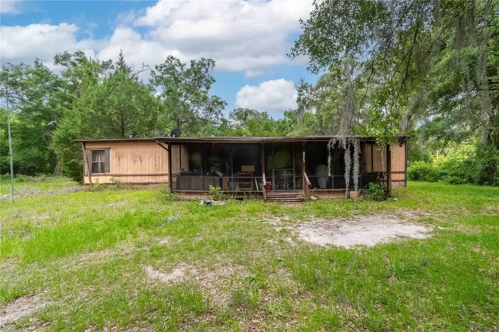 13586 N Us Highway 27 Ocala FL 34482