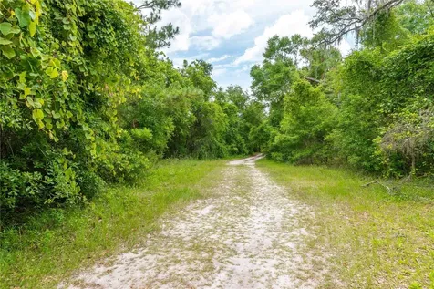 13586 N Us Highway 27 Ocala FL 34482