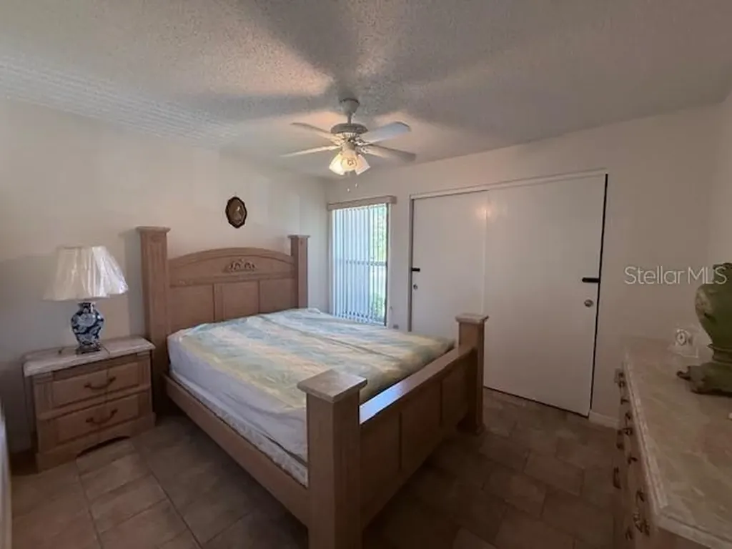 2664 Woodgate Lane Sarasota FL 34231