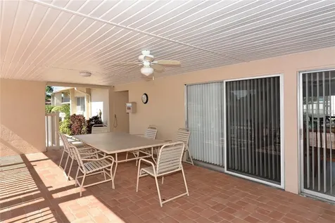 2664 Woodgate Lane Sarasota FL 34231