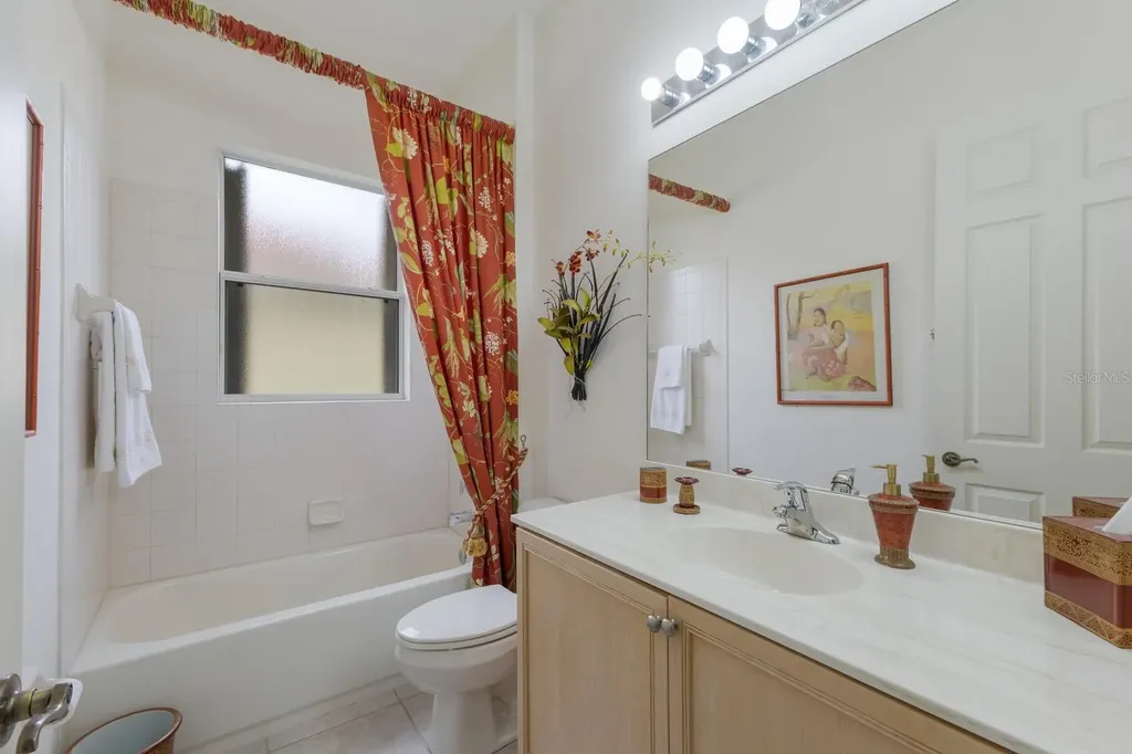4032 65th Place E Sarasota FL 34243