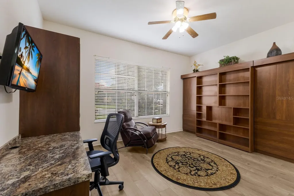 4032 65th Place E Sarasota FL 34243